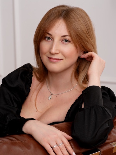Meet Olga, Ukrainian dating site photo