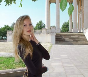 Rencontre avec Lyudmila, site de rencontre ukrainienne photo