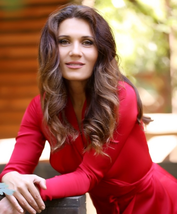 Elena | Femme ukrainienne | agence matrimoniale | Au Cœur de l'Est