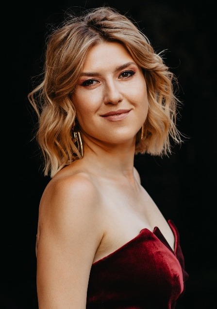 8-3 Elena | Femme ukrainienne | agence matrimoniale | Au Cœur de l'Est