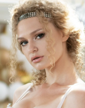Elena | Femme ukrainienne | agence matrimoniale | Au Cœur de l'Est
