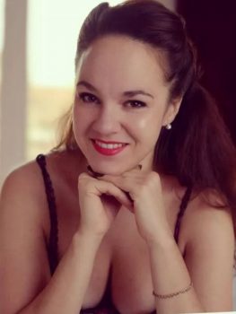 Elena | Femme ukrainienne | agence matrimoniale | Au Cœur de l'Est