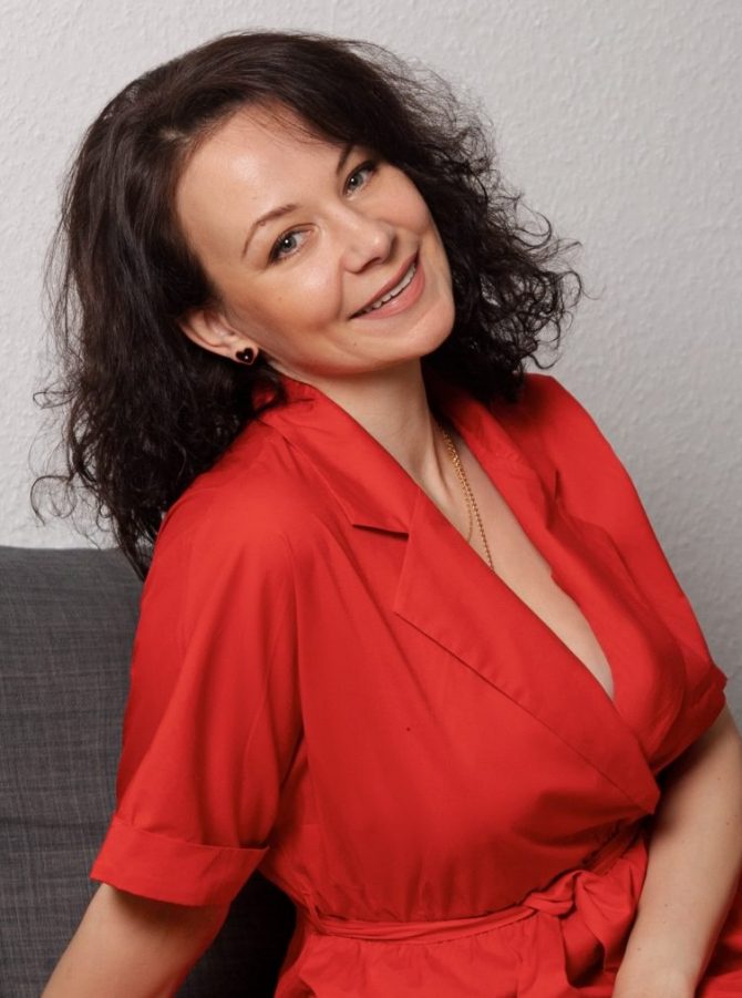 Elena | Femme ukrainienne | agence matrimoniale | Au Cœur de l'Est