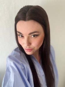 Rencontrez Yulia, belle femme ukrainienne vivant en France