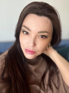 Rencontrez Yulia, photo de belle femme ukrainienne parlant français