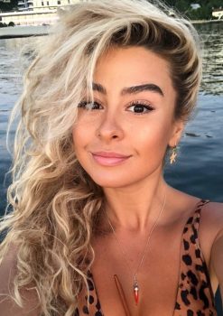 Alexandra | Femme ukrainienne | agence matrimoniale | Au Cœur de l'Est