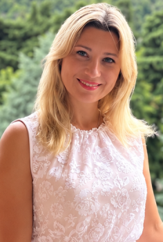 Olesya | Femme ukrainienne | agence matrimoniale | Au Cœur de l'Est